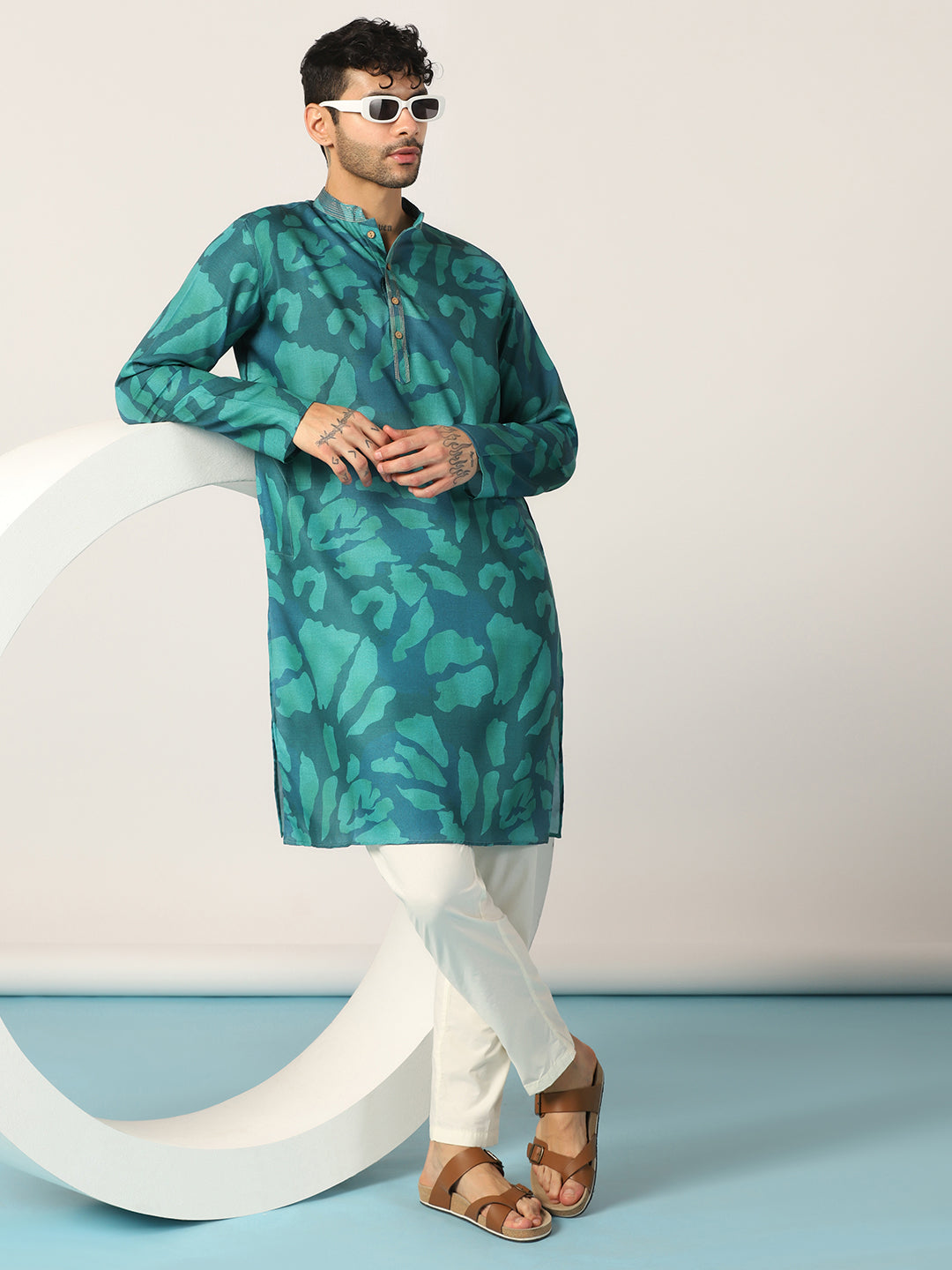 Prakatha Men's Teal Green Printed Kurta with Cream Pant